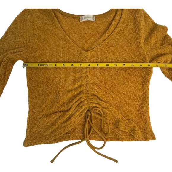 Altar'd State Cropped Sweater Mustard Yellow Long Sleeve V-Neck Pullover Large - Picture 5 of 9